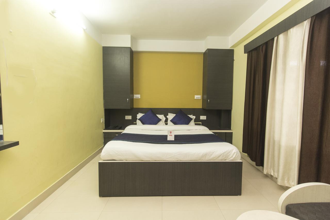 Hotel Jagat Силигури Экстерьер фото